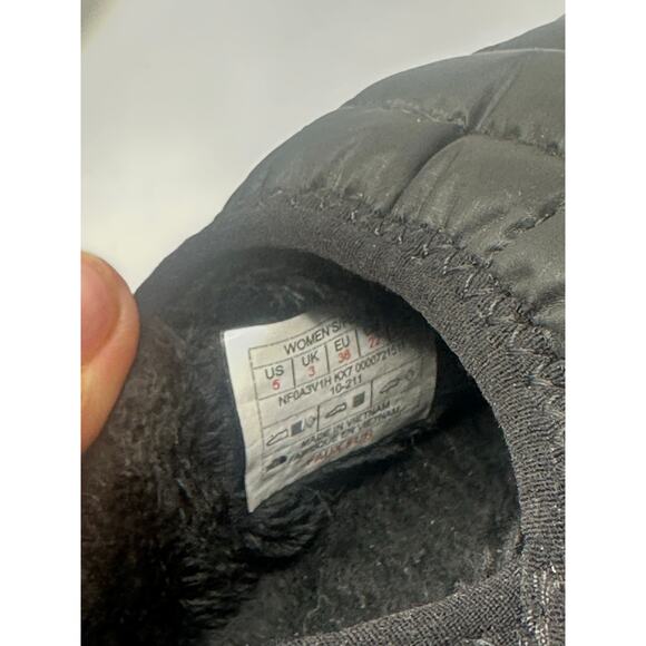 The North Face Thermoball Black Traction Mules Slip On Quilted Slippers Size 5 - Picture 7 of 7